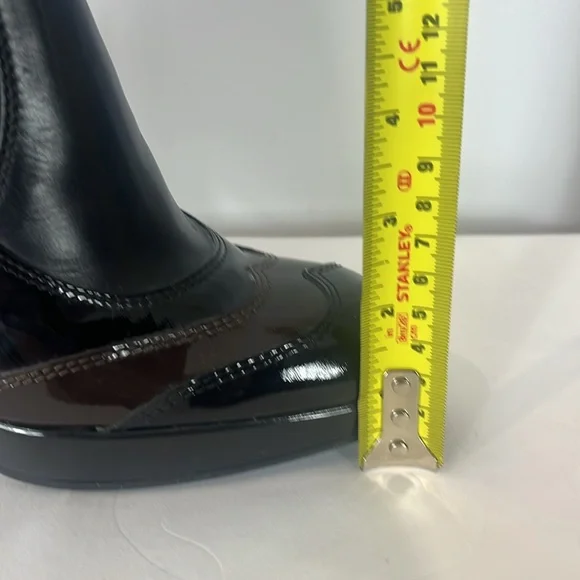 Hogan Patent Leather Heel Ankle Boots - Picture 15 of 17